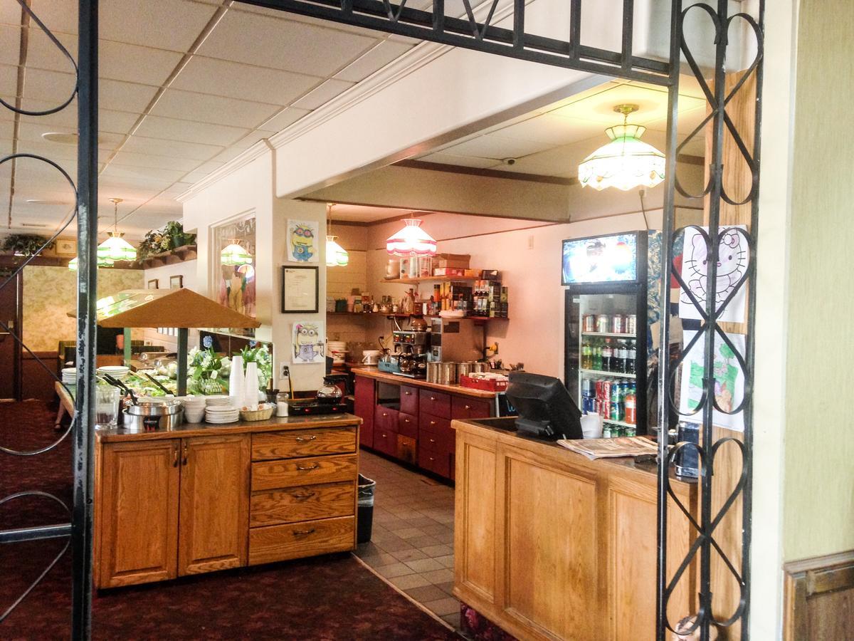 Fox Creek Inn Extérieur photo